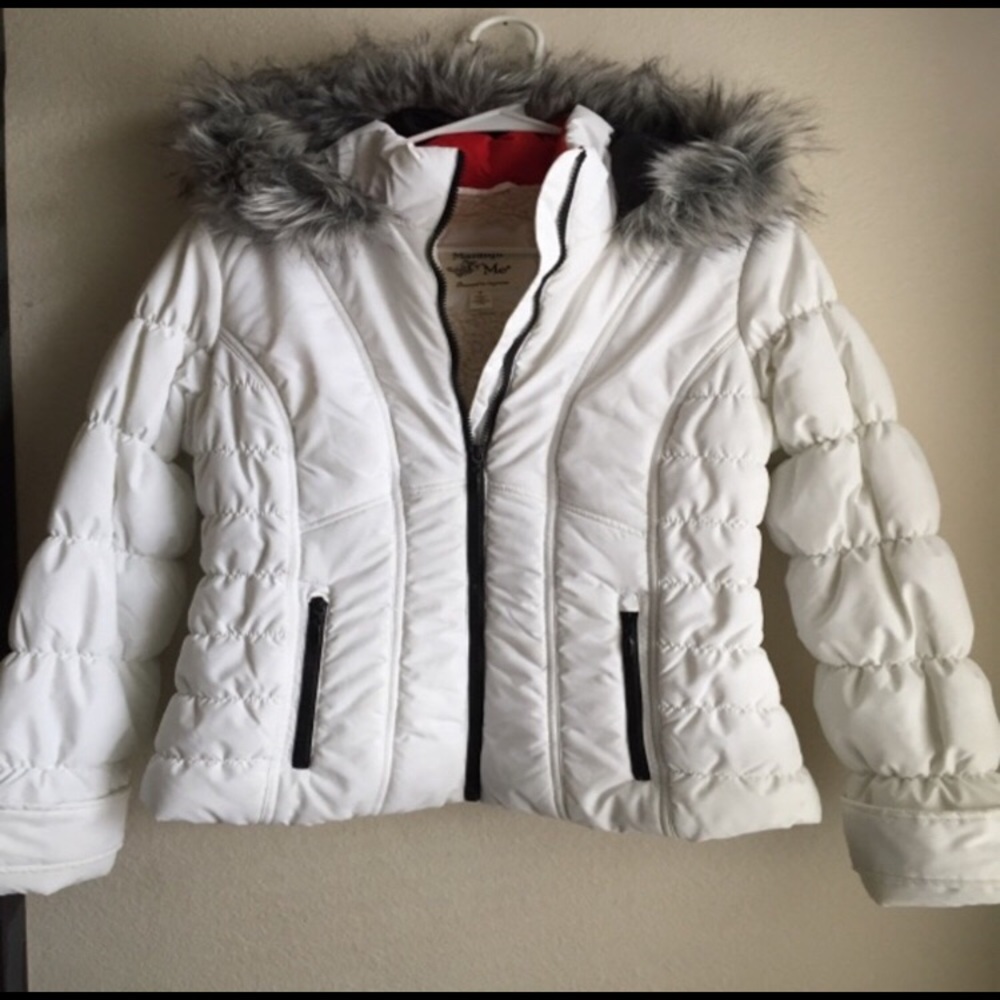 Maralyn & Me Faux Fur Hooded Puffer Coat 🧥